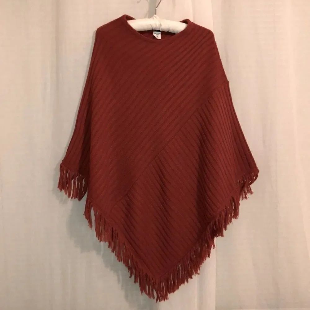 MSSR OS Rust Knit Tasseled Ribbed Poncho